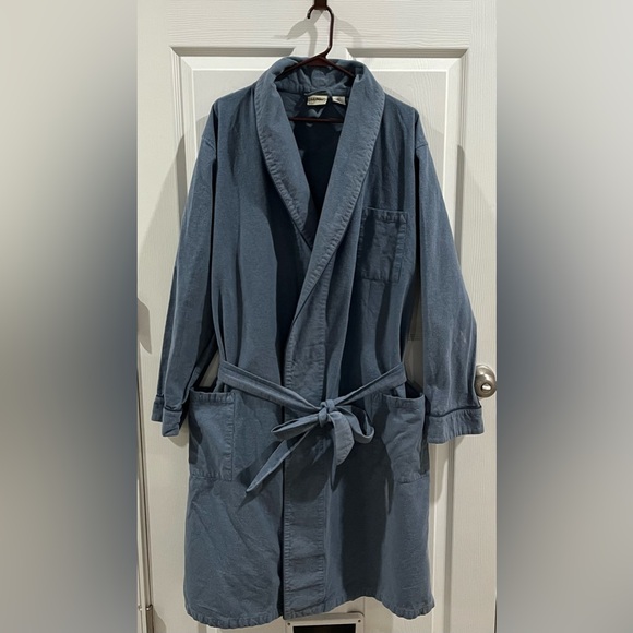 Men's Large L.L. Bean Robe - Picture 5 of 5